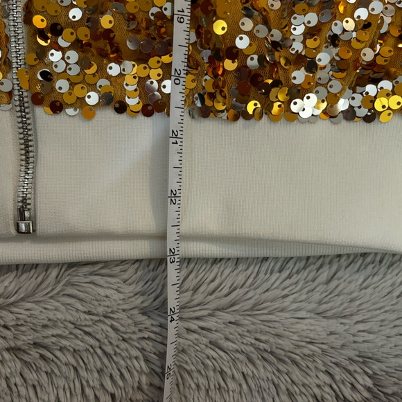 Womens Long Sleeve Sequin Zipper Jacket with Ribbed Cuffs - Picture 13 of 13